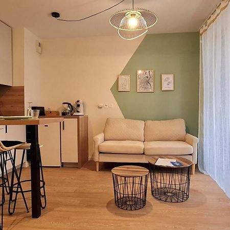 Coquet T2 Pied Bordeaux Apartment Begles Bagian luar foto