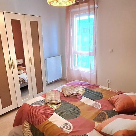 Coquet T2 Pied Bordeaux Apartment Begles Bagian luar foto